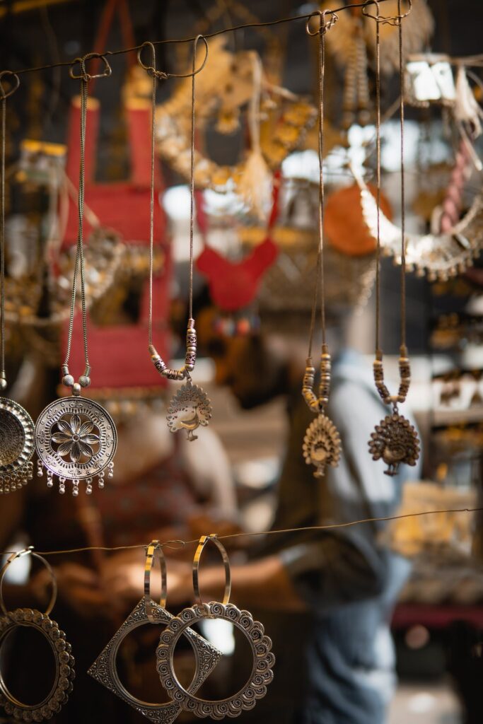 artificial jewelry, Delhi